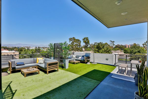 Los Angeles Apartment in California