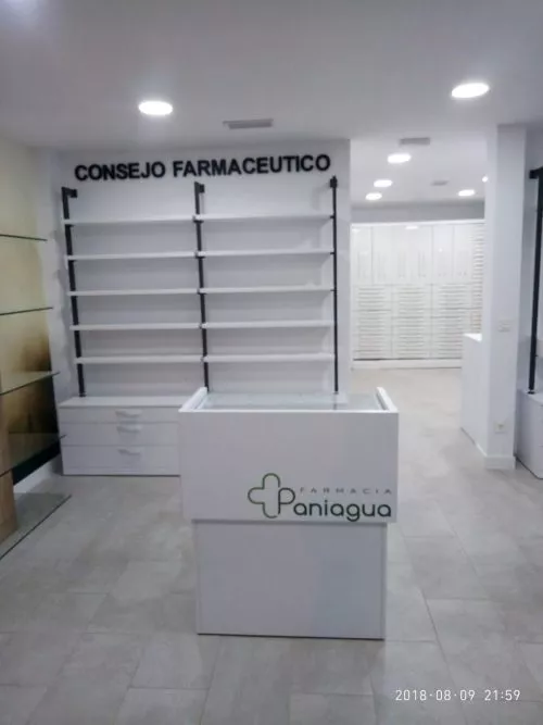 Proyecto Interiorismo Farmacia